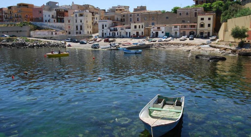 Nunziatella Badia Trappeto (Sicily)